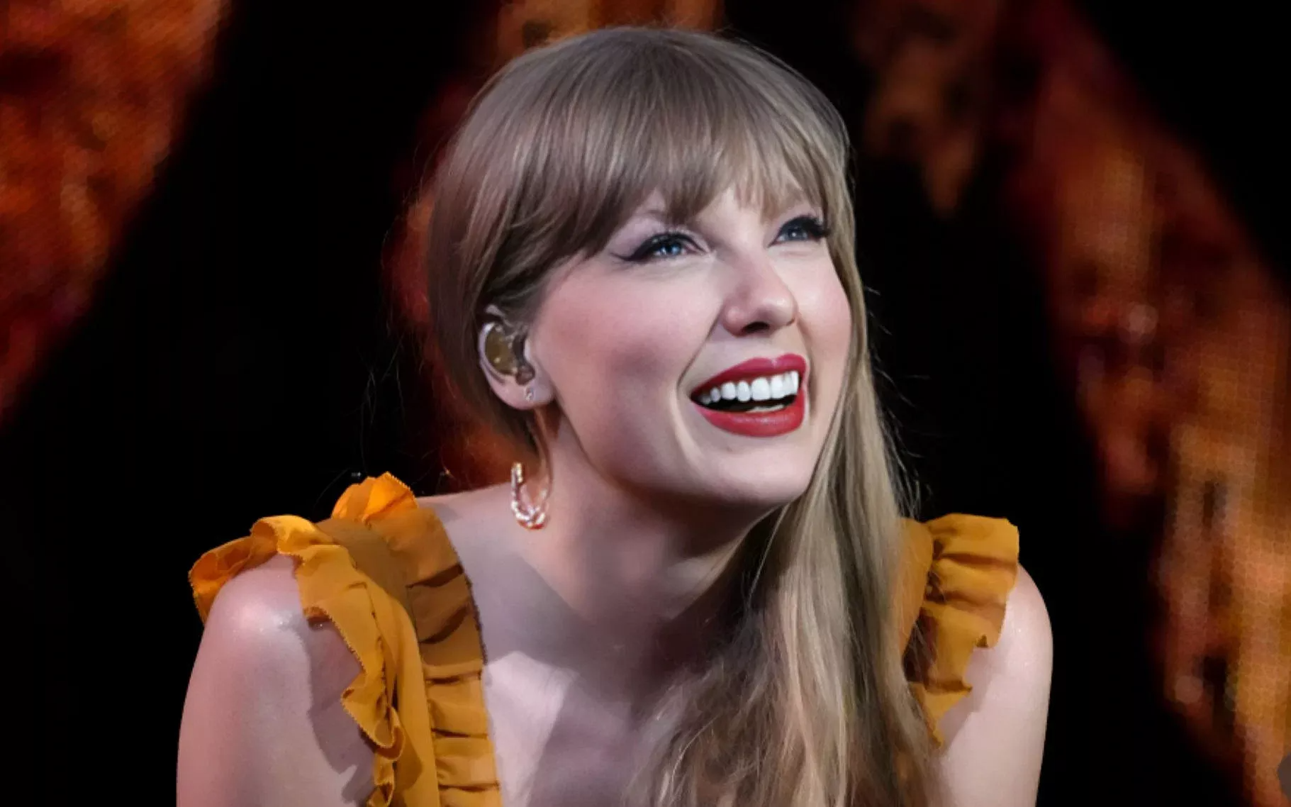 Taylor Swift Teeth